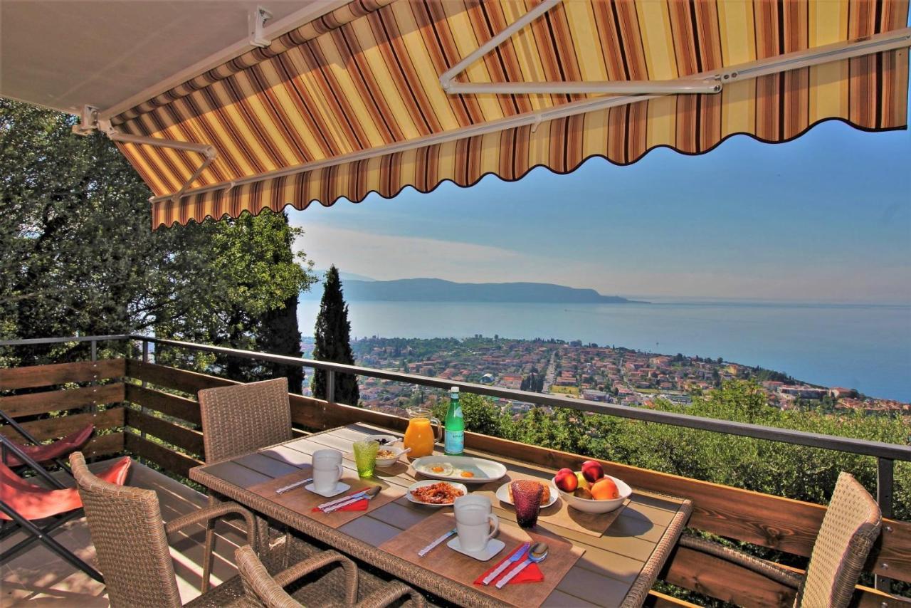 Oriolo Apartment ตอสโกลาโน มาแดร์โน ภายนอก รูปภาพ